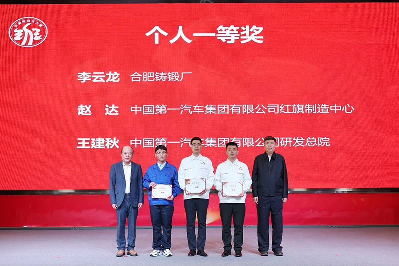 02.jpg 02.jpg