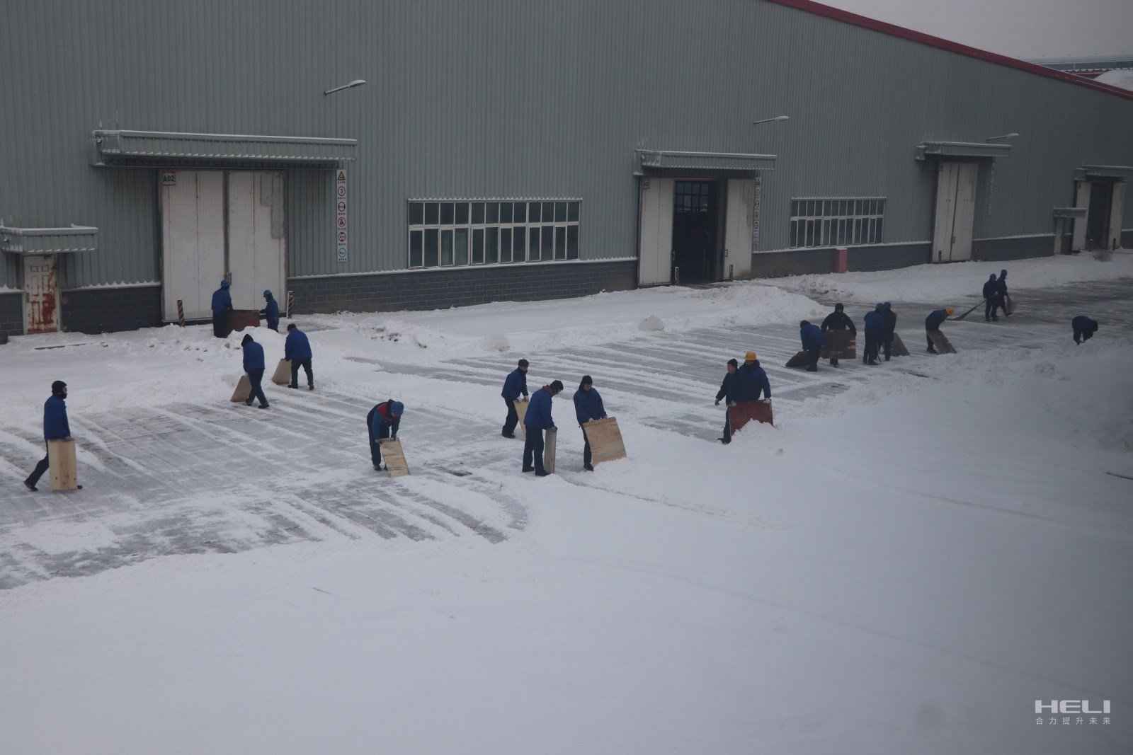4-3 担任作为，迅速投身战寒斗雪.jpg